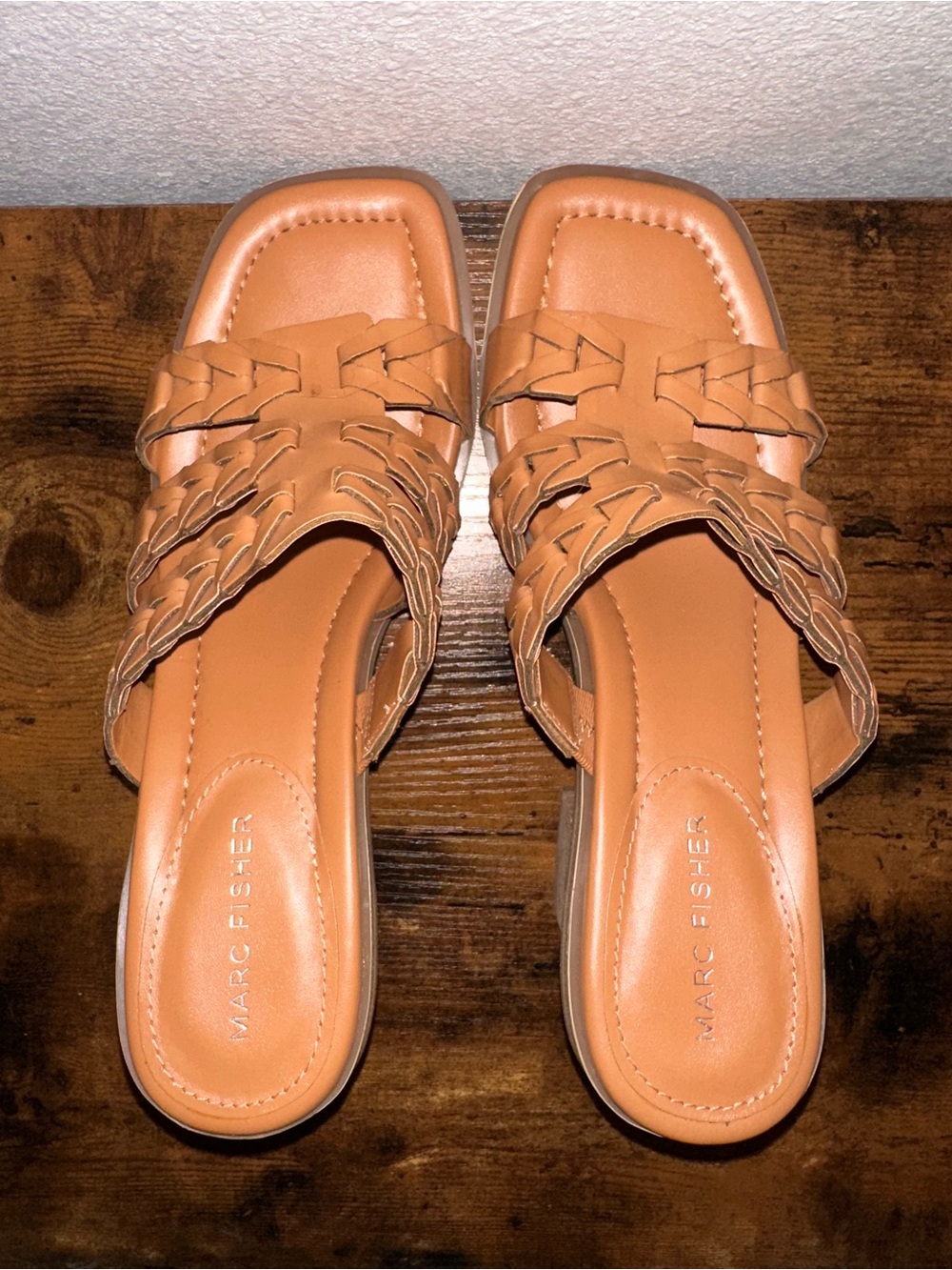 Marc Fisher Woven Leather Slide Sandals Block Heel Brown Size 9